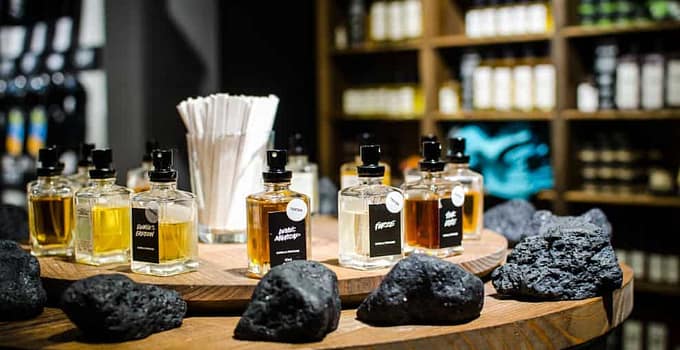 fragrance-as-a-gift